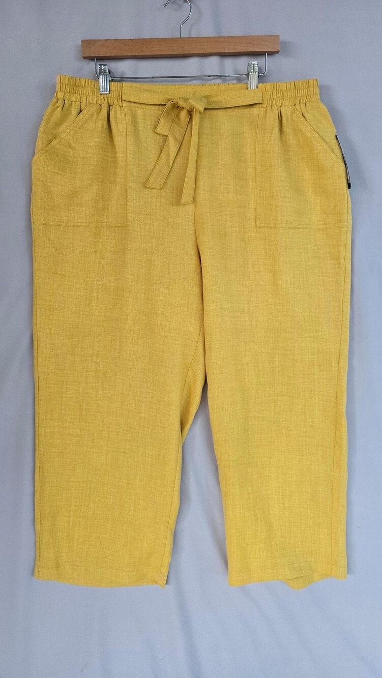 SOHO Apparel Ltd Pants Womens 2X Yellow Capri Straight Leg Belted Pull On